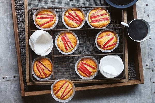 Sugar-free rhubarb & almond muffins