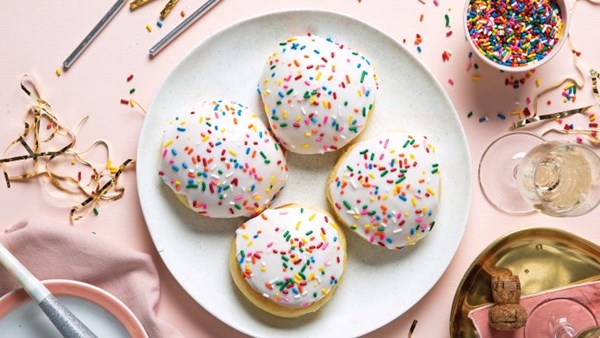 Sugar icing