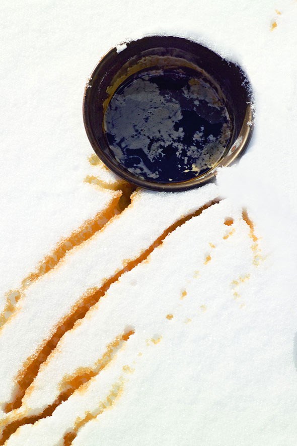 Sugar-on-snow