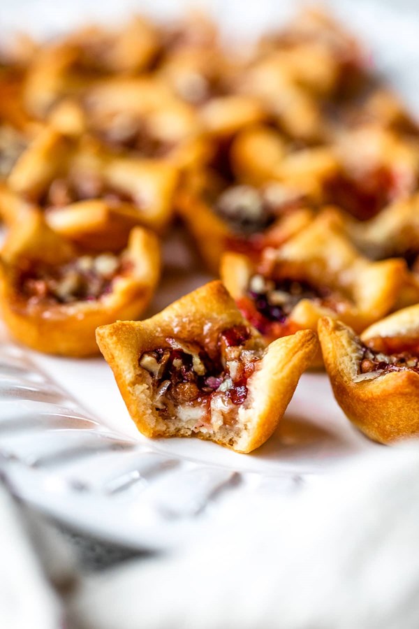 Sugar plum baked Brie bites