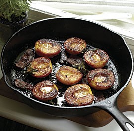Sugar-roasted peaches