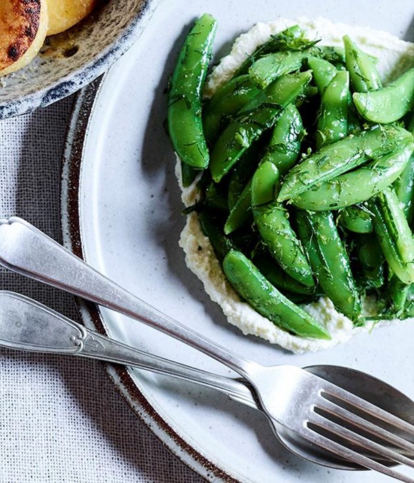 Sugar snap, lime, ricotta and fines herbes salad