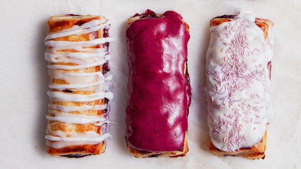 Sugar/blueberry glaze