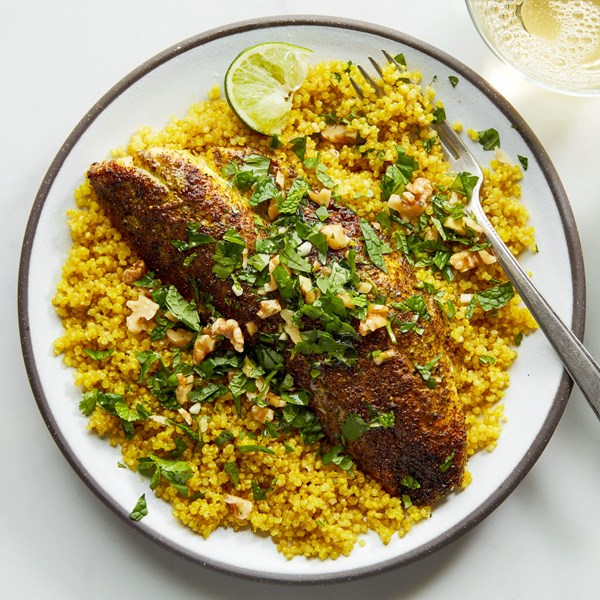 Sumac grilled fish (Mahi-e kababi ba somaq)