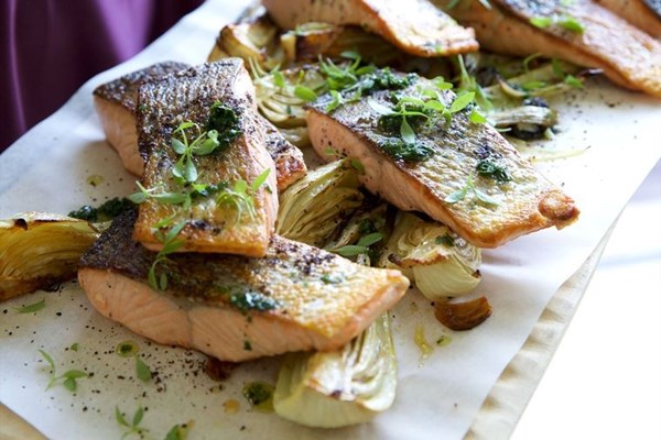 Sumac salmon with roast fennel and herb dressing
