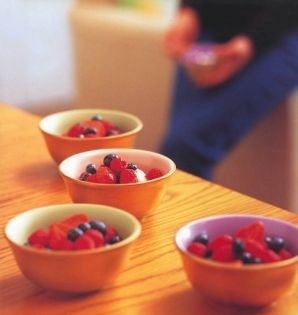 Summer berries with lemongrass