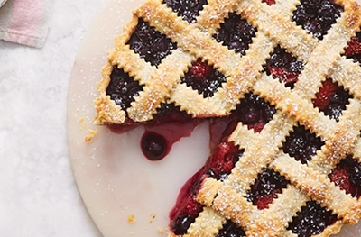 Summer berry & thyme crostata
