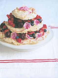 Summer berry rose-scented meringue