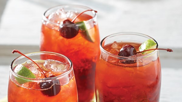 Summer bourbon-cherry fizz