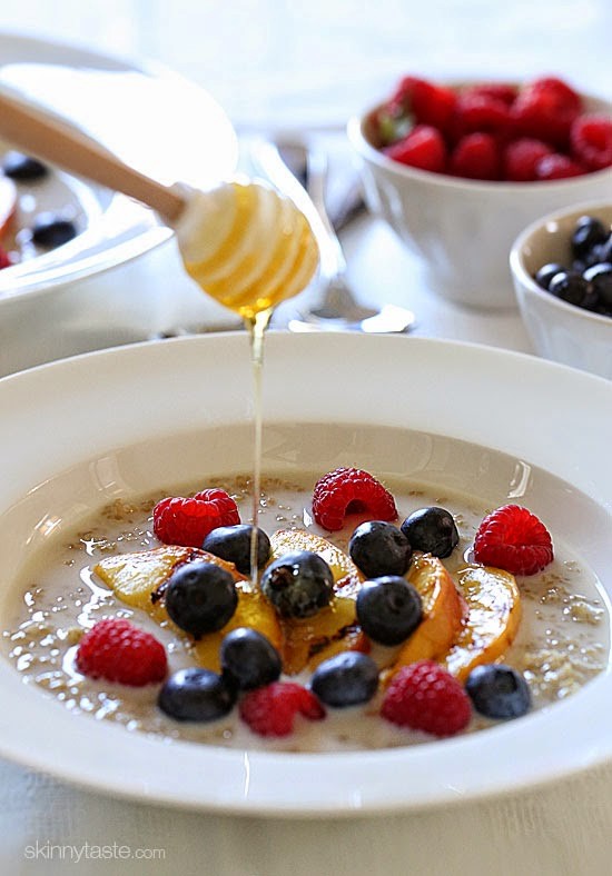 Summer breakfast quinoa bowls