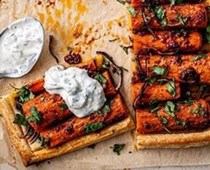 Summer carrot, red onion & harissa galette