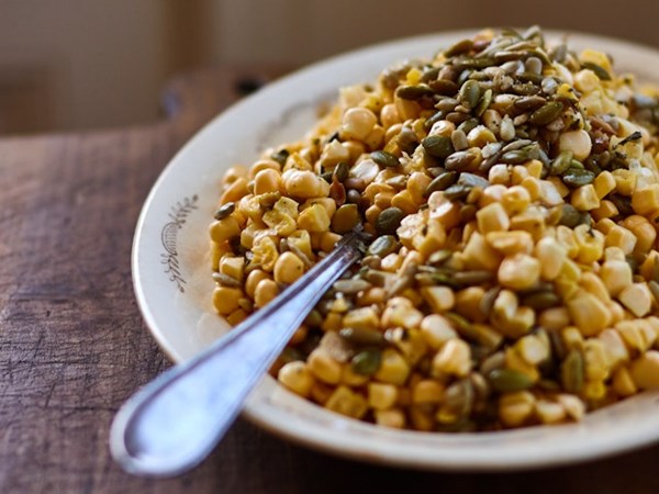 Summer corn salad