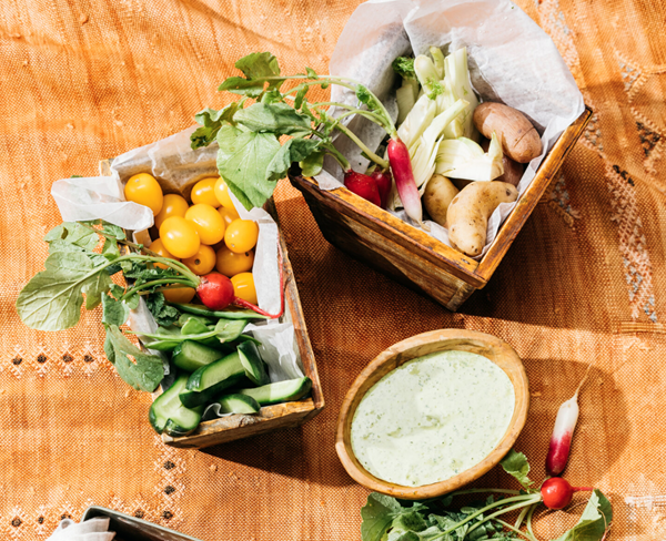 Summer crudité with pesto aïoli