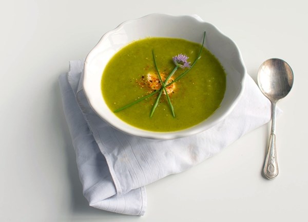 Summer cucumber soup with crème fraîche dusted with shichimi pepper 