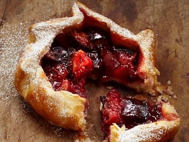 Summer fruit crostata