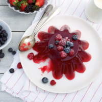 Summer fruit jelly