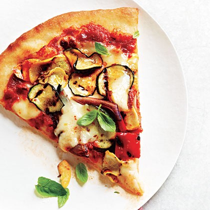 Summer grilled vegetable pizza
