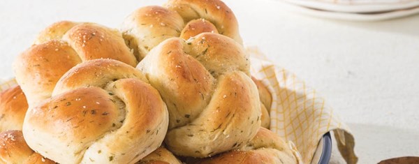 Summer herb dinner rolls