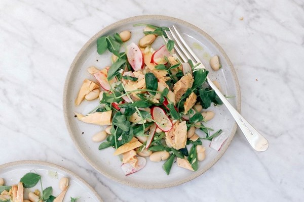 Summer mangetout, radish and white tuna salad