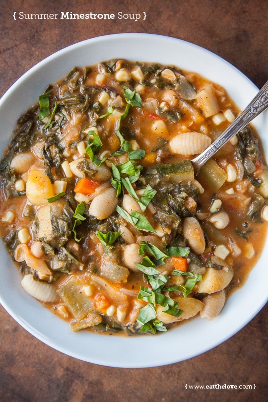 Summer minestrone soup