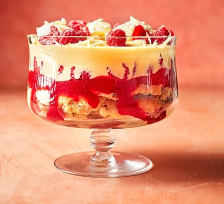 Summer raspberry trifle