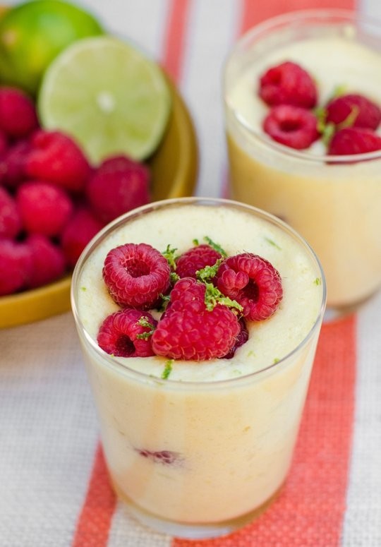 Summer tiramisu with mango & lime