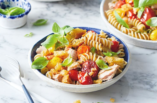 Summer tomato and tuna pasta with pangrattato