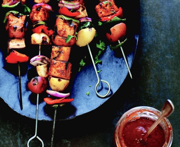 Summer vegetable and tofu kebabs with pomegranate-peach barbecue sauce