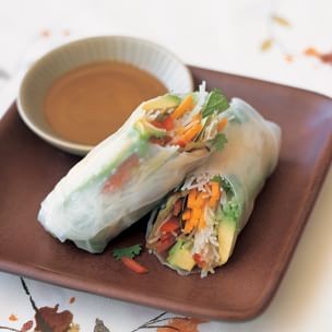 Summer vegetable rolls with rice noodles