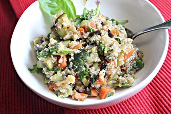 Summer vegetable stir fry with quinoa