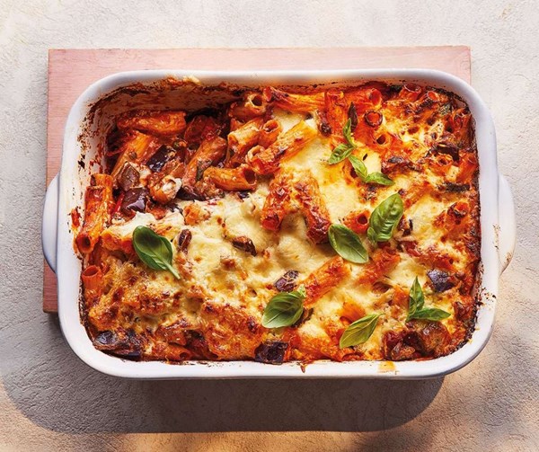 Summery aubergine & tomato pasta bake
