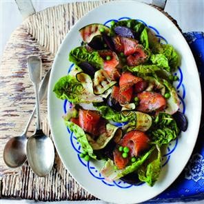 Summery gravadlax salad