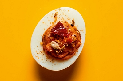 Sun-dried tomato & harissa eggs