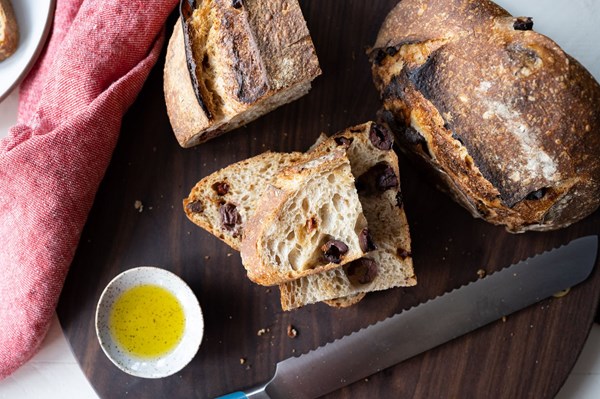 Sun-dried tomato & kalamata olive sourdough