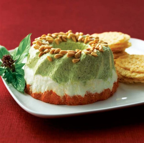 Sun-dried tomato and pesto torta