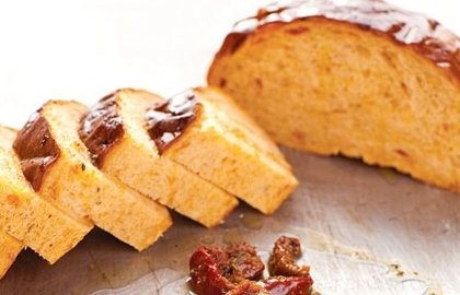 Sun-dried tomato bread