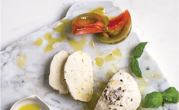 Sun-dried tomato mozzarella