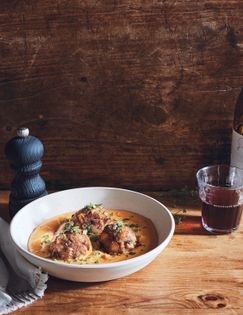 Sunchoke koftas in curry