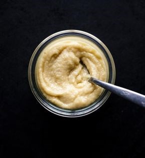 Sunchoke purée with cream and white wine