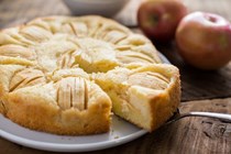 Sunken apple cake (Versunkener Apfelkuchen)