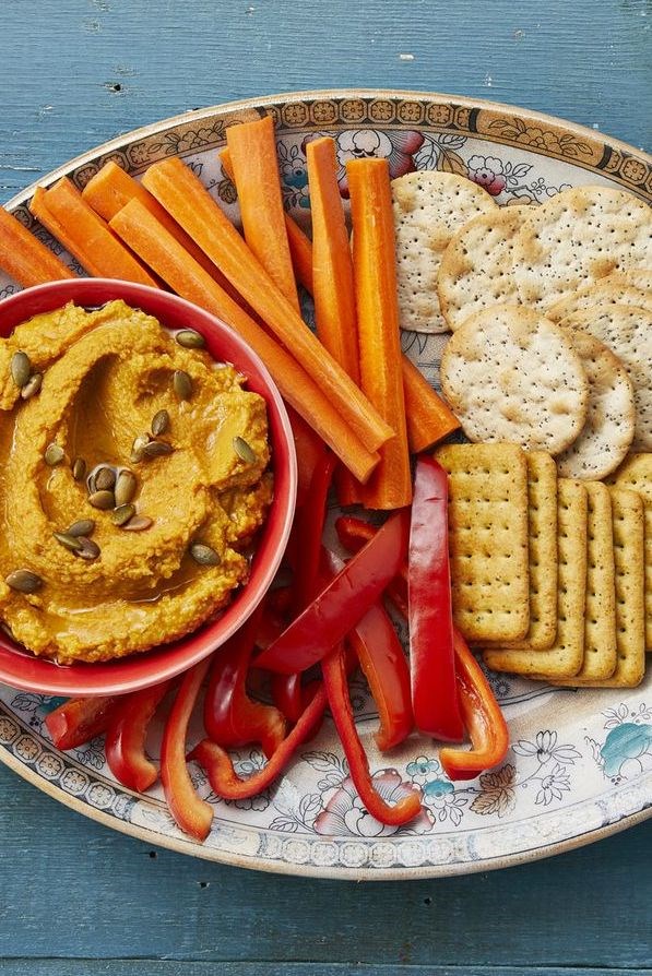 Sunny's easy roasted garlic and pumpkin hummus