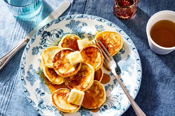 Super-fluffy lemon ricotta pancakes