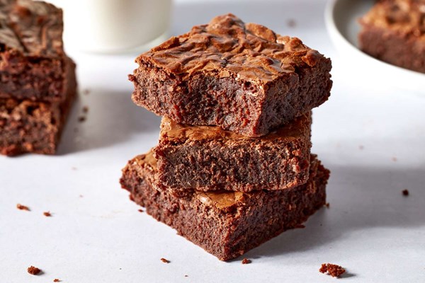 Super fudgy 3-ingredient brownies