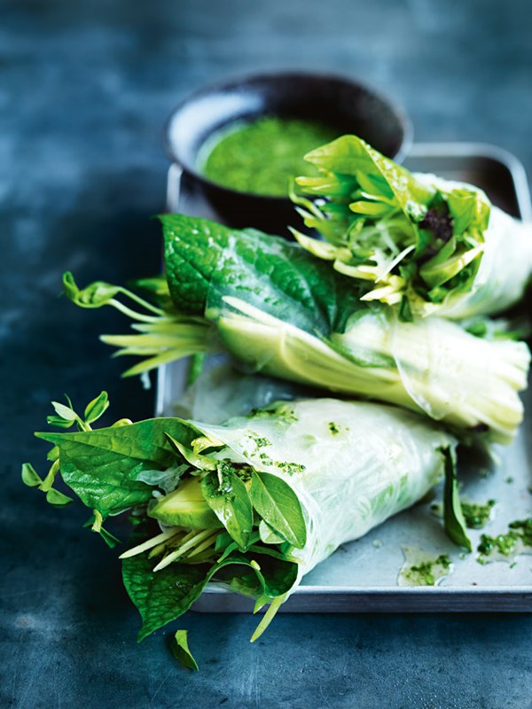 Super green rice paper rolls