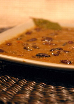 Super-simple and healthy kidney bean curry (Rajma)