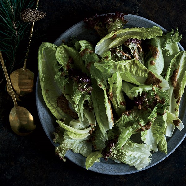 Supersimple green salad