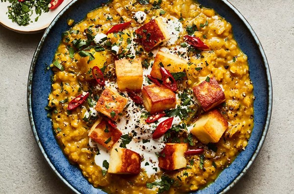 Swede, red lentil & paneer curry