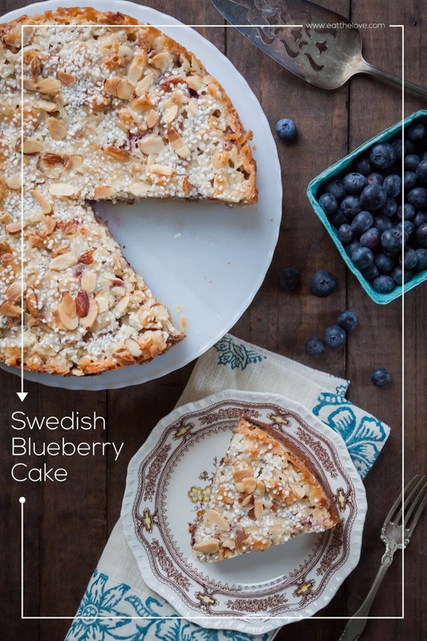 Swedish blueberry cake (Blueberry Tosca cake)