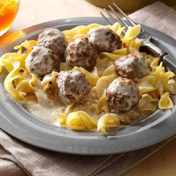 Swedish meatballs Alfredo