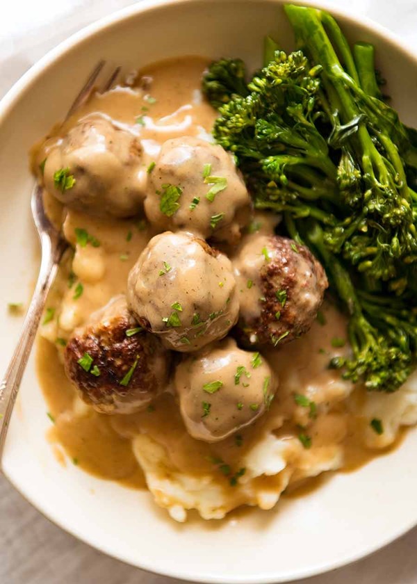 Swedish meatballs (homemade Ikea meatballs)